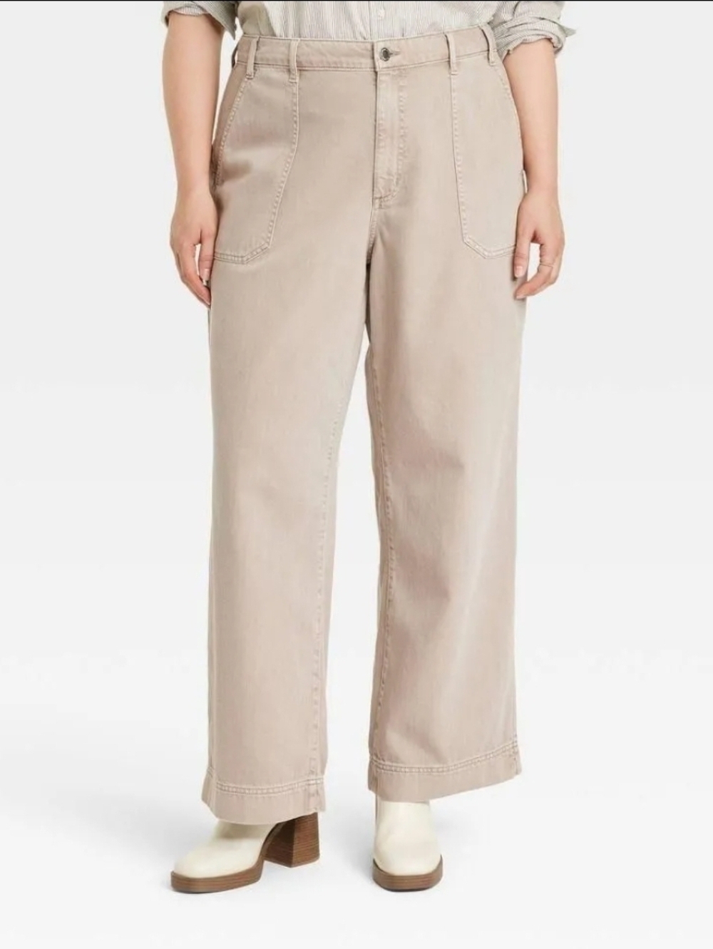 Universal Thread Women's High Waisted Wide Leg Cropped High-Rise Jeans Khaki